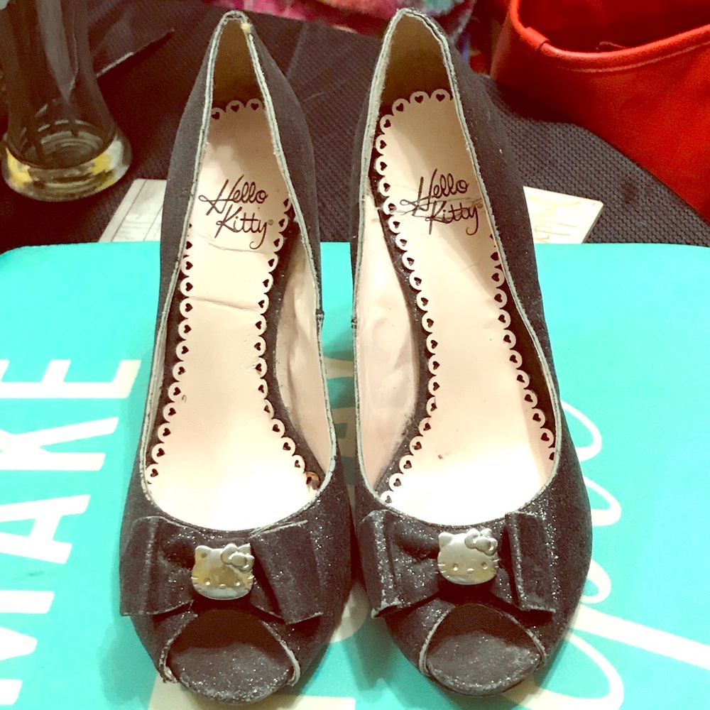 Hello kitty heel